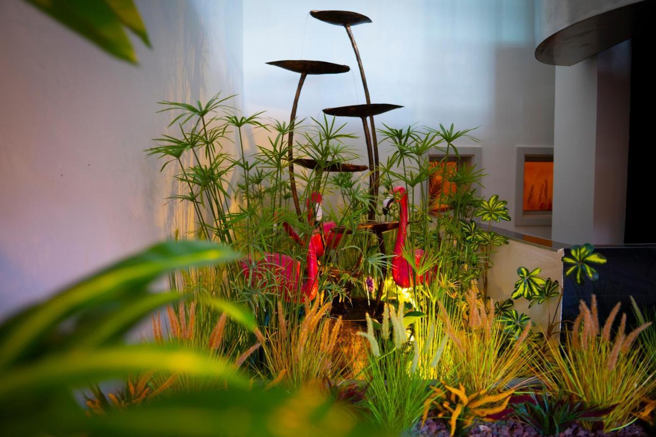 Отель Blue Garden