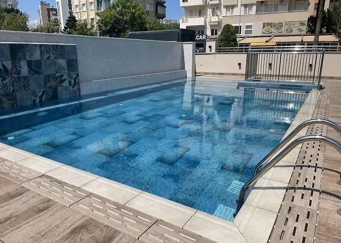 Blue Garden Hotel